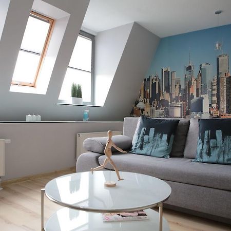 Estúdio Apartamento de 35m2 com 1 banheiro privativo em Centro de Poznan Poznań Exterior foto