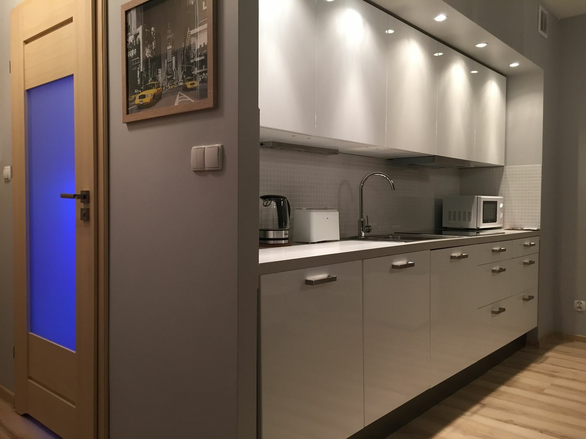 Estúdio Apartamento de 35m2 com 1 banheiro privativo em Centro de Poznan Poznań Exterior foto